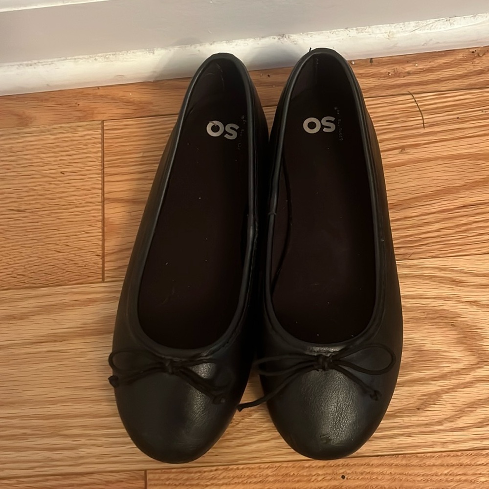 SO black flats, girls size 2
